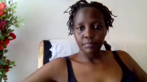 Snapshot of sandra_milly chatting on July 14, 11:05 am sandra online show from July 14, 11:05 am