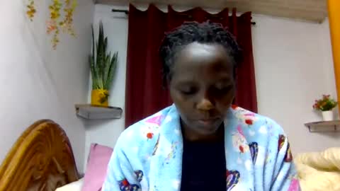 Snapshot of sandra_milly chatting on July 22, 2:58 am sandra online show from July 22, 2:58 am