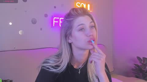 sandraa_anderson online show from July 12, 11:29 pm