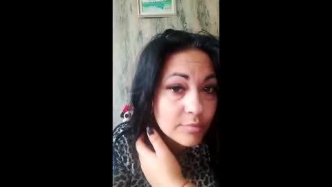 Snapshot of sandrabenet chatting on April 4, 11:18 am Sandra online show from April 4, 11:18 am