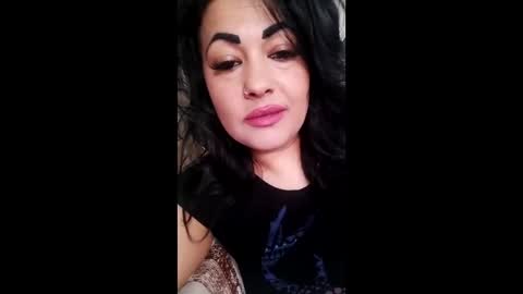 Snapshot of sandrabenet chatting on April 21, 12:22 pm Sandra online show from April 21, 12:22 pm