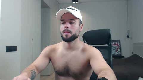 DeAlex online show from February 17, 9:39 am