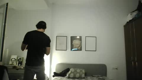 sandro online show from January 12, 10:04 pm