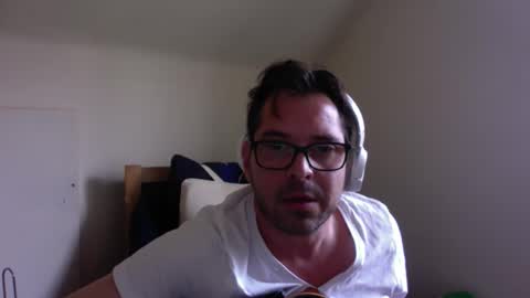 Snapshot of sandrolickyou chatting on April 5, 4:26 pm sandrolickyou online show from April 5, 4:26 pm