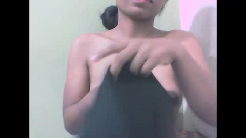 sandy735579 online show from March 1, 5:20 am