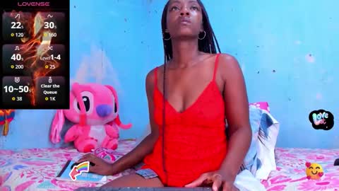 sandy  online show from November 19, 12:10 am