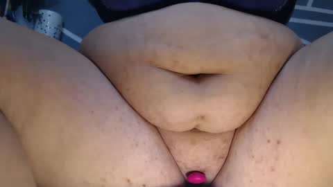 Snapshot of sandy_louisexxx chatting on January 13, 8:15 pm sandy louisexxx online show from January 13, 8:15 pm