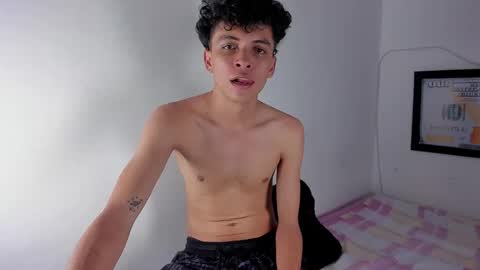 sandy_straw online show from March 17, 10:35 pm