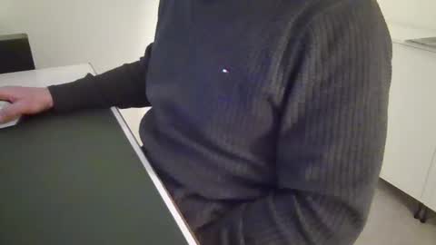 sandydk online show from February 17, 8:47 pm