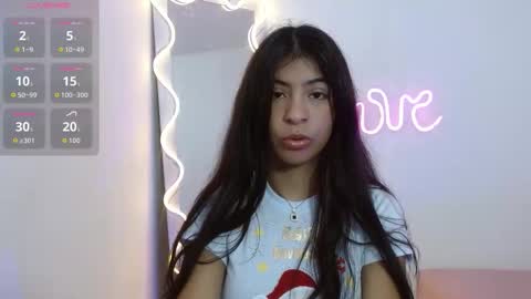 sandyy_tay online show from December 17, 1:06 pm