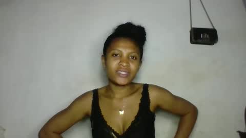 Snapshot of sanelie09 chatting on October 17, 6:32 pm sanelie09 online show from October 17, 6:32 pm