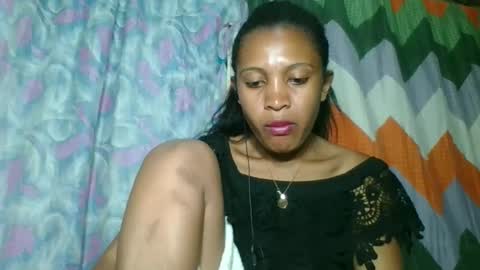 sanelie09 online show from February 5, 7:51 pm