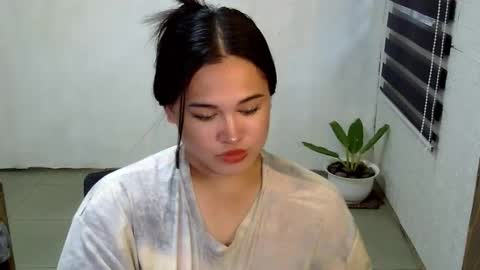 Snapshot of sangre_danaya chatting on October 18, 2:03 am DANAYA online show from October 18, 2:03 am