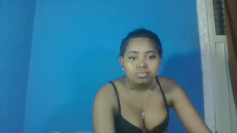 saniazzhh online show from March 8, 2:04 am