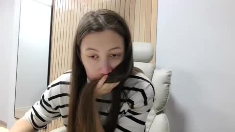 sanita_xi online show from March 1, 4:58 am