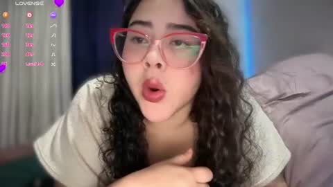 Snapshot of sansaleya69 chatting on June 19, 11:19 pm sansaleya online show from June 19, 11:19 pm