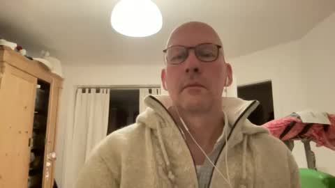 Snapshot of santaclausonice chatting on December 14, 11:53 pm santaclausonice online show from December 14, 11:53 pm