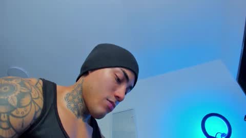 Santi Ferrer online show from November 20, 2:12 am