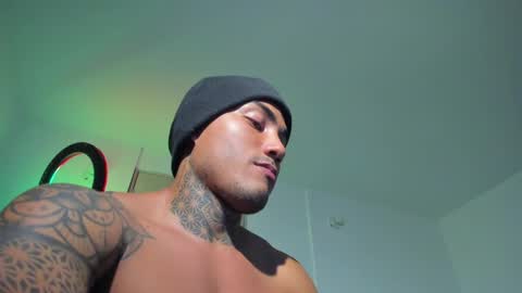 Santi Ferrer online show from April 29, 3:10 am