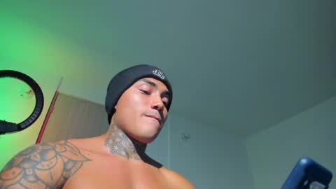 Santi Ferrer online show from April 30, 2:51 am