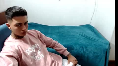 santi_ss online show from September 15, 11:27 pm