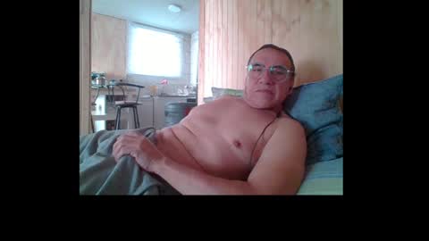 santiago_n online show from August 1, 1:21 pm