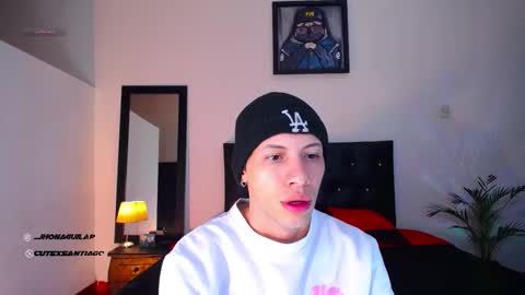 SANTAGO online show from October 26, 4:40 am