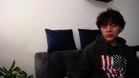 Santii online show from December 29, 5:33 pm