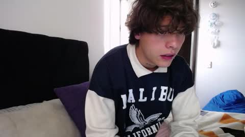 Santii online show from February 3, 10:21 pm