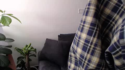 Santii online show from February 6, 4:47 pm