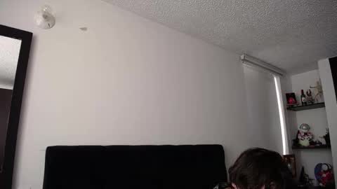 Santii online show from February 6, 7:51 pm