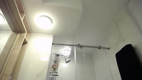 Santii online show from September 16, 11:11 am