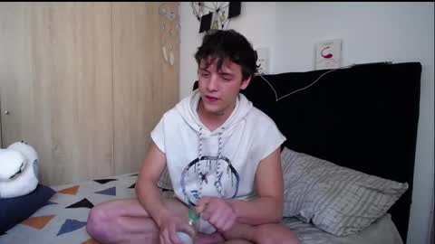 Santii online show from November 12, 10:30 pm