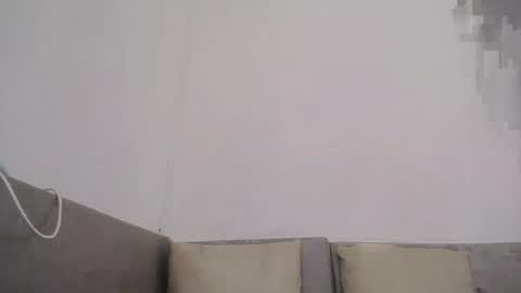 Snapshot of santii_rose chatting on June 27, 4:01 pm Santii online show from June 27, 4:01 pm