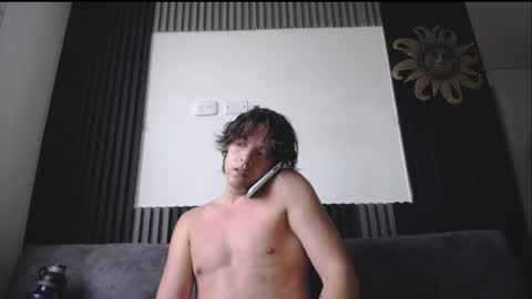 Snapshot of santii_rose chatting on July 2, 6:14 pm Santii online show from July 2, 6:14 pm