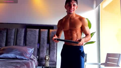 Santiago Seans online show from January 5, 5:38 pm