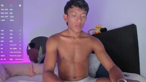 santi online show from March 17, 2:16 am