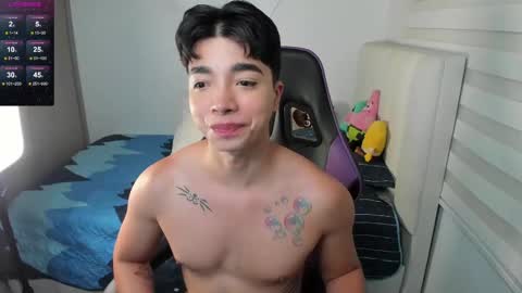 Mr. Santiago online show from October 1, 1:17 pm