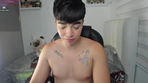 Mr. Santiago online show from April 25, 1:41 pm
