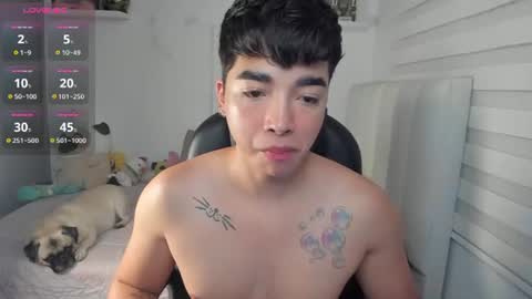 Snapshot of santy7u7 chatting on July 24, 1:53 pm Mr. Santiago online show from July 24, 1:53 pm