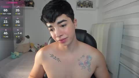 Snapshot of santy7u7 chatting on July 25, 2:14 pm Mr. Santiago online show from July 25, 2:14 pm