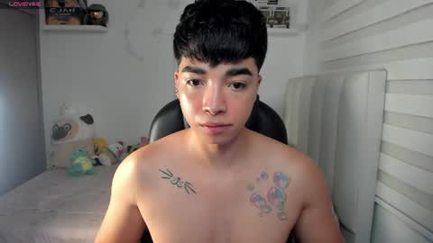 Snapshot of santy7u7 chatting on July 26, 2:24 pm Mr. Santiago online show from July 26, 2:24 pm
