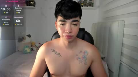 Snapshot of santy7u7 chatting on July 30, 8:08 pm Mr. Santiago online show from July 30, 8:08 pm