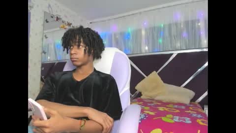 santy online show from January 13, 5:51 pm