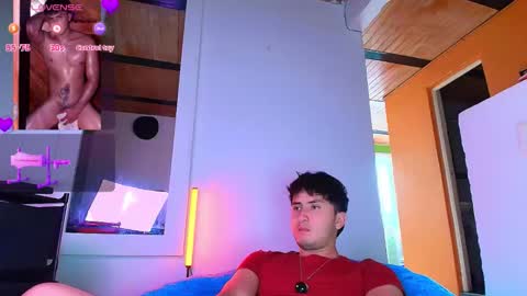 Snapshot of santyago_taylor chatting on November 12, 8:08 pm Santyago online show from November 12, 8:08 pm