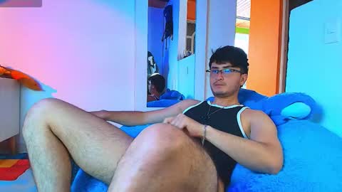 Snapshot of santyago_taylor chatting on February 13, 7:10 pm Santyago online show from February 13, 7:10 pm