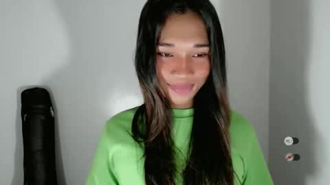 Snapshot of sanya_morenaxx chatting on March 31, 6:19 pm sanya_morenaxx online show from March 31, 6:19 pm