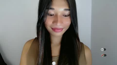 Snapshot of sanya_morenaxx chatting on April 12, 1:32 am sanya_morenaxx online show from April 12, 1:32 am