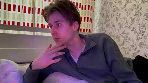 sapph1res online show from March 4, 9:04 am