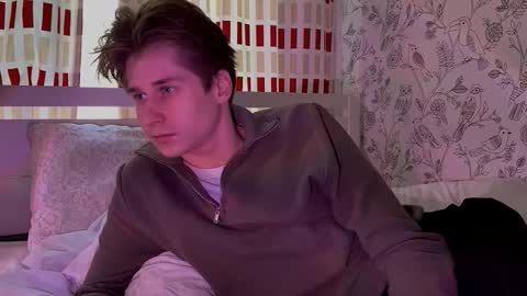 sapph1res online show from March 6, 1:18 pm